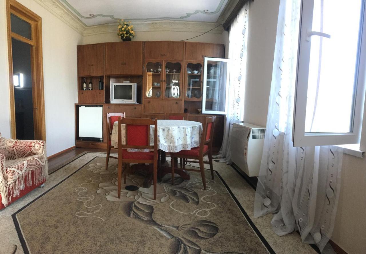Hause Apartment Tskaltubo Ngoại thất bức ảnh